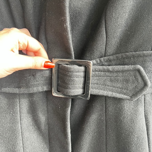 LE CHATEAU Wool Coat with Faux Fur Collar - Picture 5 of 13